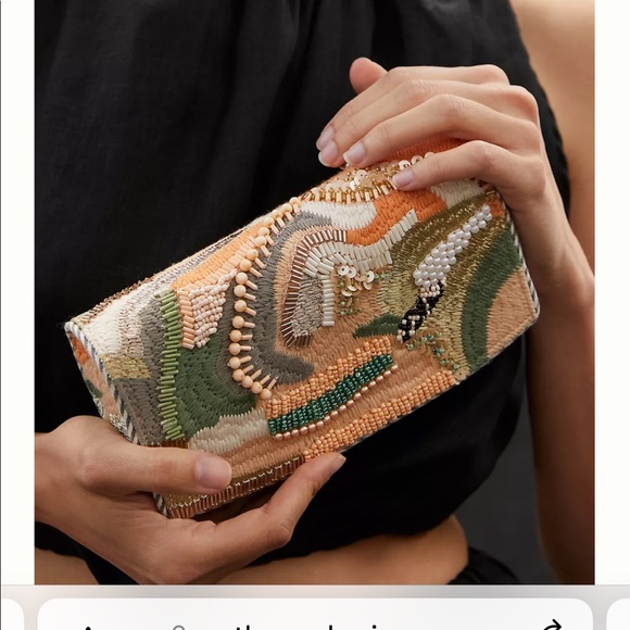 Anthropologie Style No. 69994846
5"H, 7"W, 1"D
20" strap drop - Picture 1 of 6